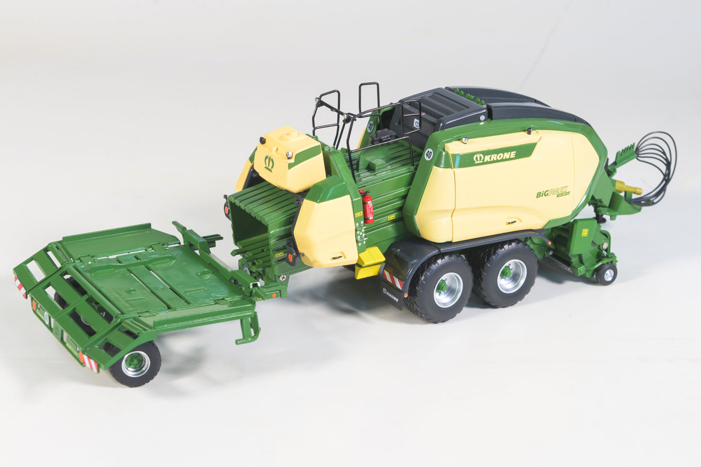 Limited Edition BiG Pack 1290 HCP VC with BaleCollect
