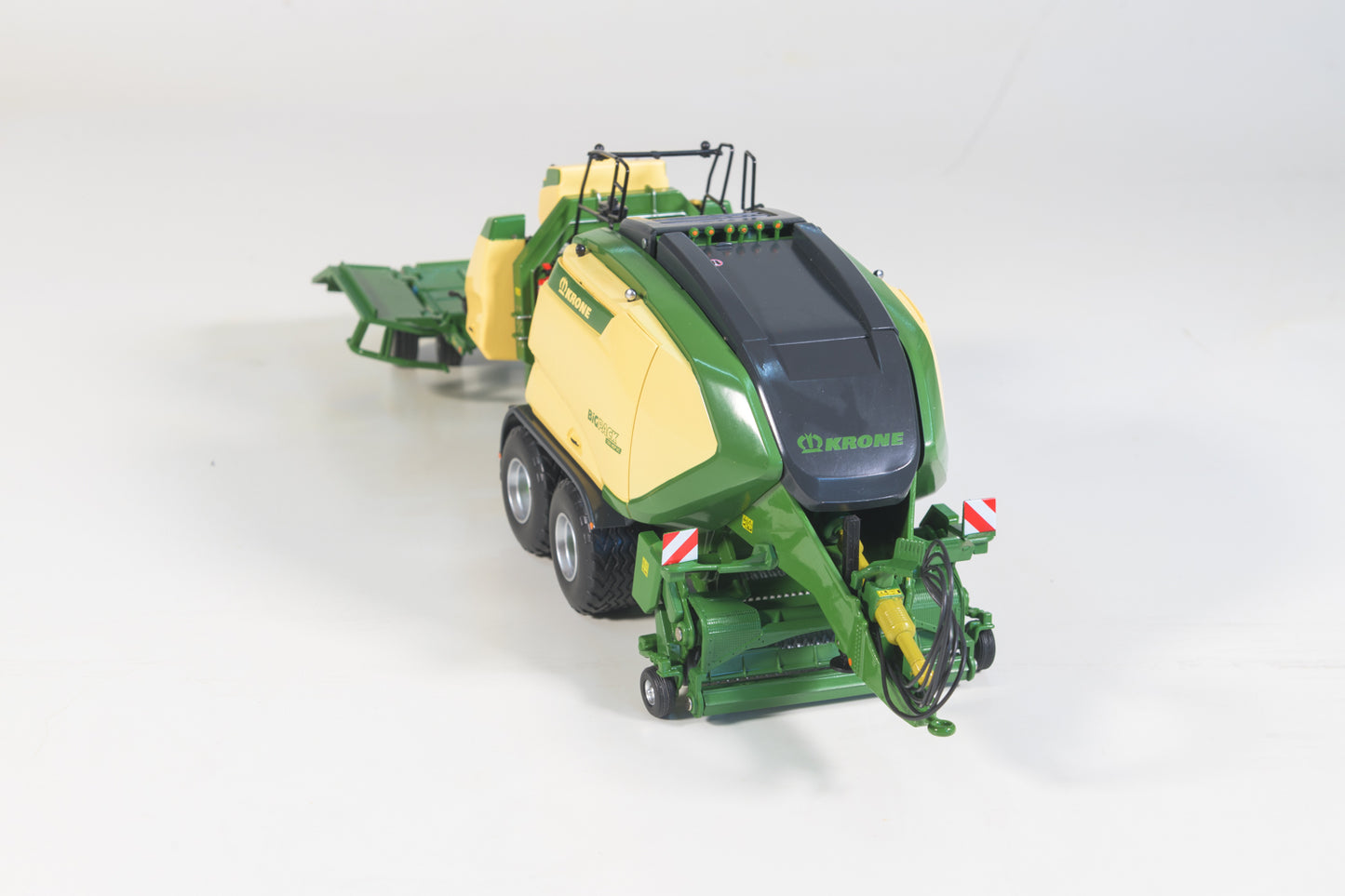 Limited Edition BiG Pack 1290 HCP VC with BaleCollect