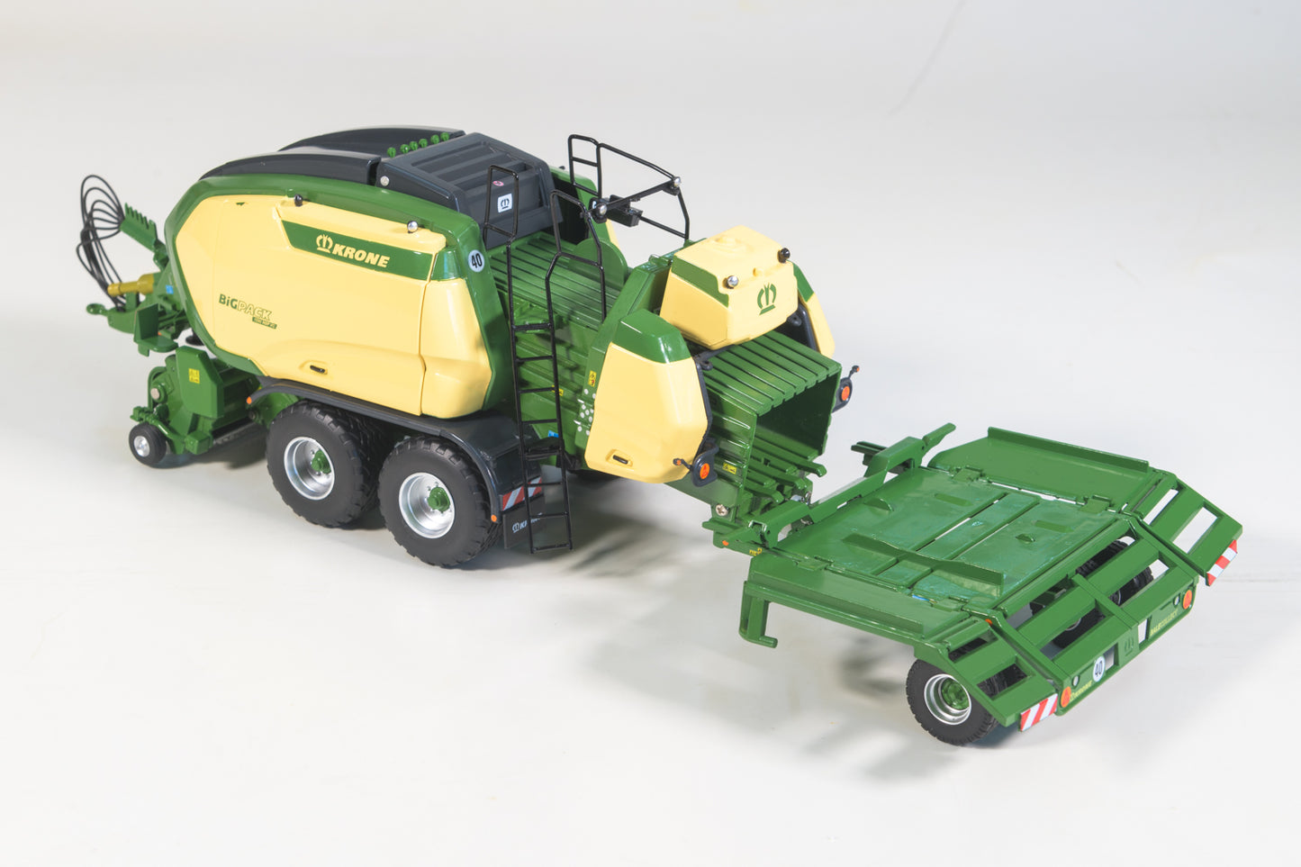 Limited Edition BiG Pack 1290 HCP VC with BaleCollect