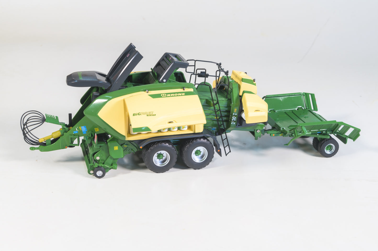 Limited Edition BiG Pack 1290 HCP VC with BaleCollect