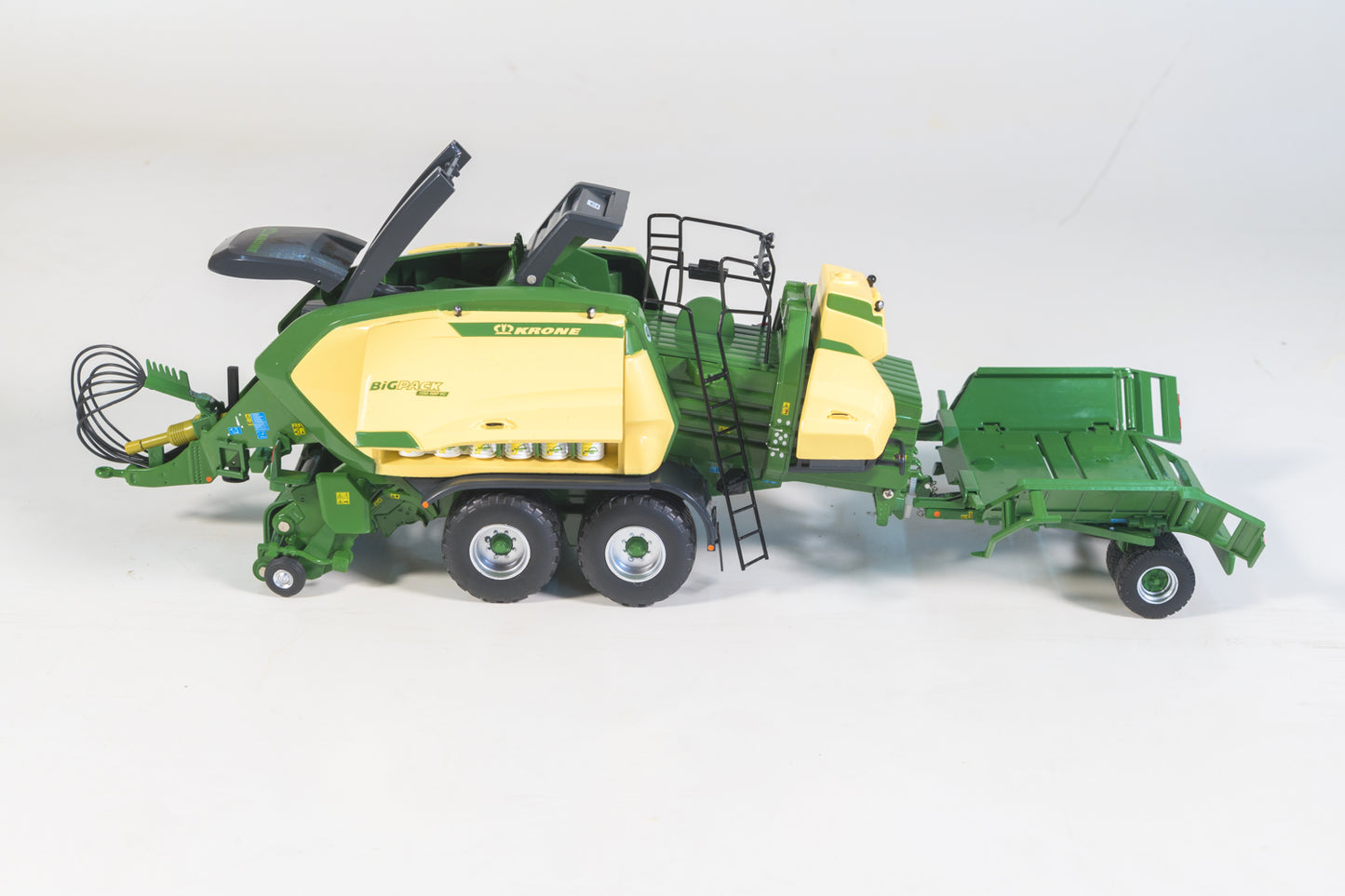 Limited Edition BiG Pack 1290 HCP VC with BaleCollect